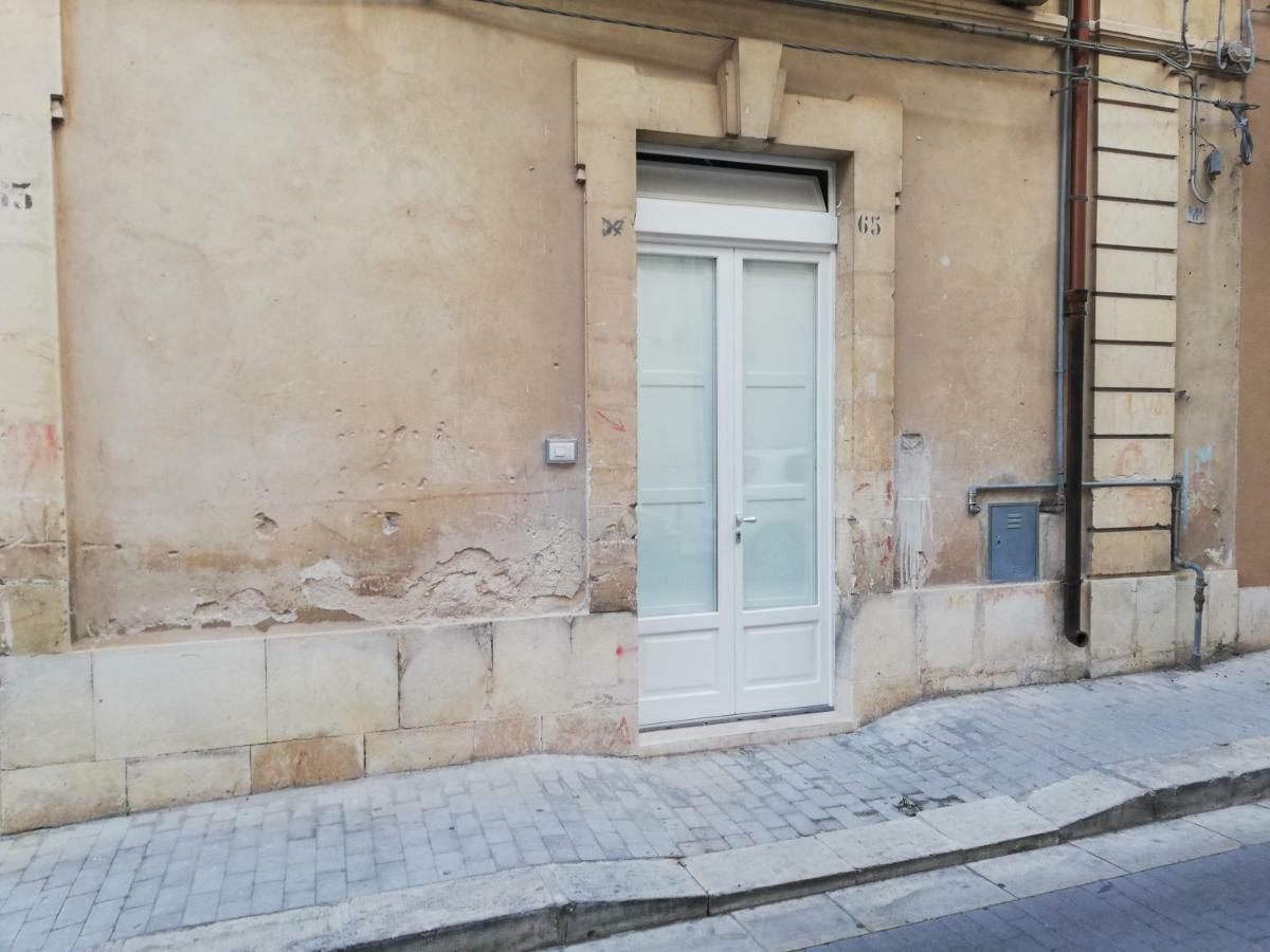 Ferienwohnung Triskelion Scicli Exterior foto